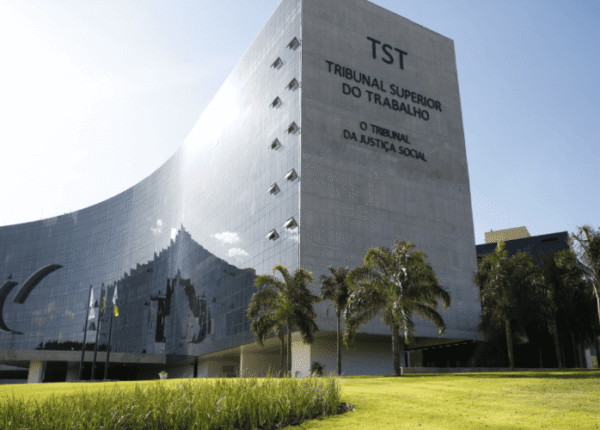 fachada-TST